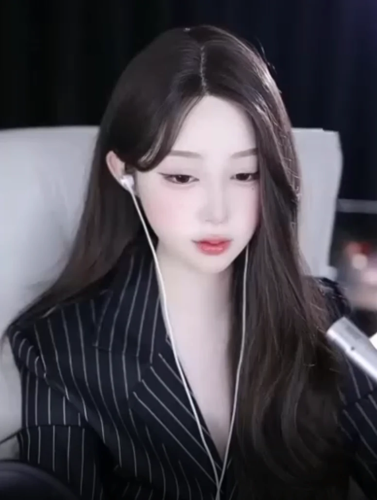 原斗鱼主播Doki醒醒/尤猫醒醒新作(和榜一大哥约会)