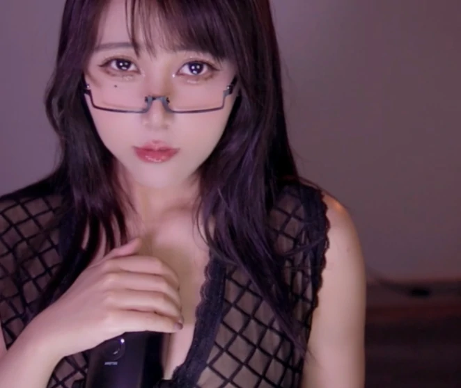 斗鱼左颜玉很(苏恩惠)下饭1月火箭定制已上线