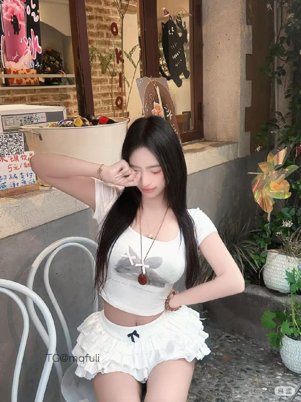 抖音无关关子岛遇日常:无关是她的态度,关子是她的名字,这个女孩把淡然和个性揉在了一起