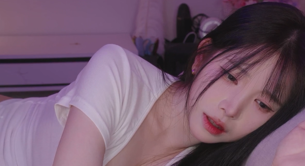 yoonying ×《梦魔之梦》RP：双耳录音的极致，一部能“听”见方位的声音戏剧