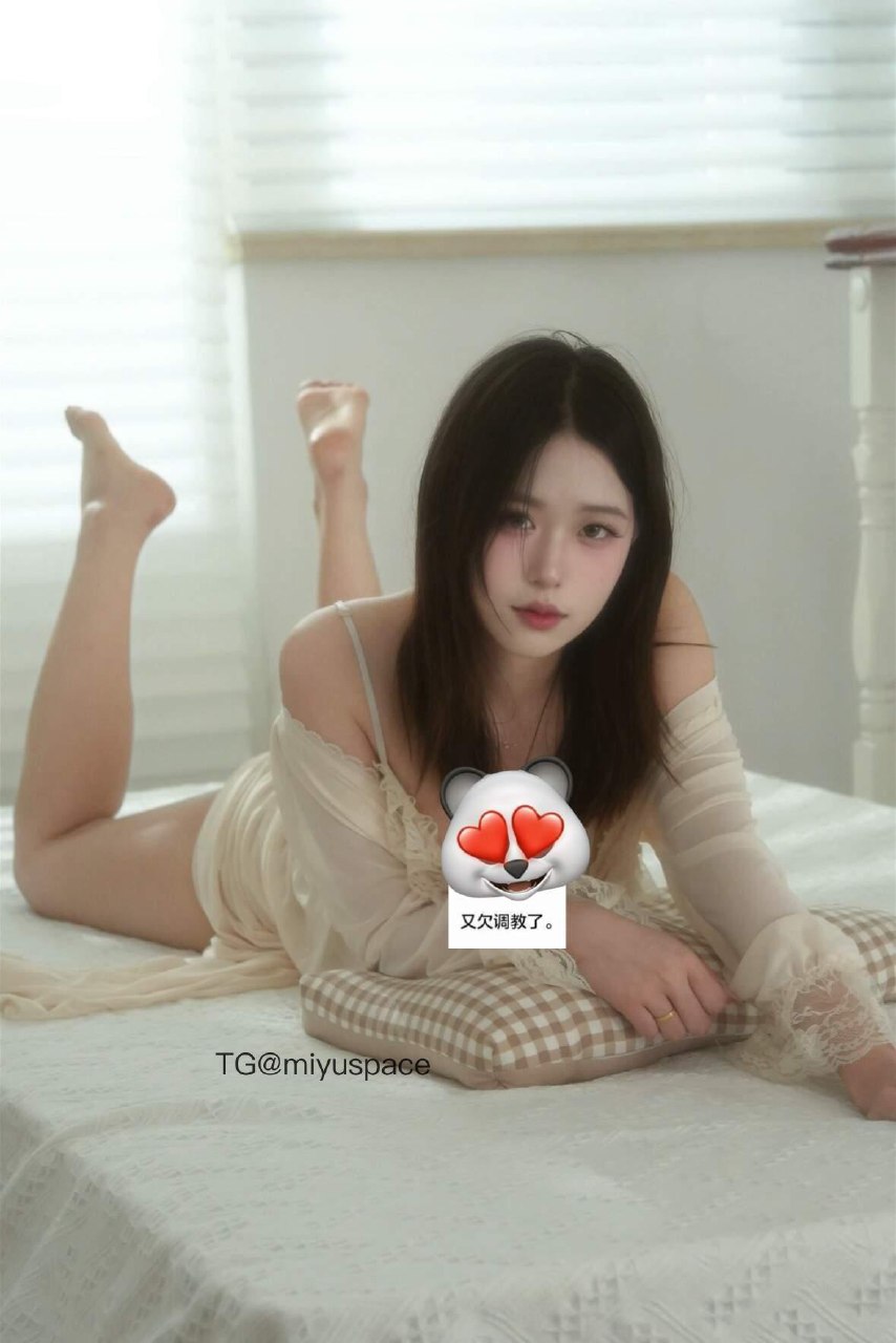 抖音小羊少岛遇日常:小羊是她的属相,少是她的状态,这只羊把温顺和稀缺揉在了一起