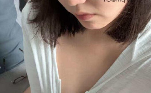  抖音我是书笔岛遇日常：书是阅读，笔是书写，这个女孩把文艺和记录揉在了一起