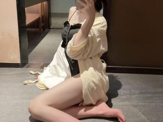 抖音兔妮妮密语空间日常:兔是她的属相,妮妮是她的小名,这只兔把萌感和亲切揉在了一起